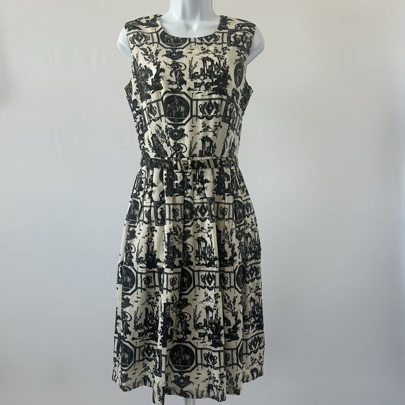 SAMANTHA SUNG Dresses & Skirts - SAMANTHA SUNG  Black and Ivory Ancient Roman Print A Line Dress, Sz: 4 (b43)